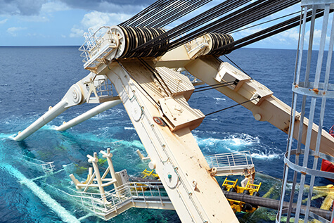 Absolutely Backlash-Free Connection of Winch Drive and Drum Thanks to High-Quality Precision Locking Assemblies | RINGFEDER®