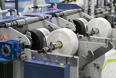 Input and Output in Packaging Machines Reliably Connected with Elastomer and Metal Bellows Couplings | RINGFEDER®